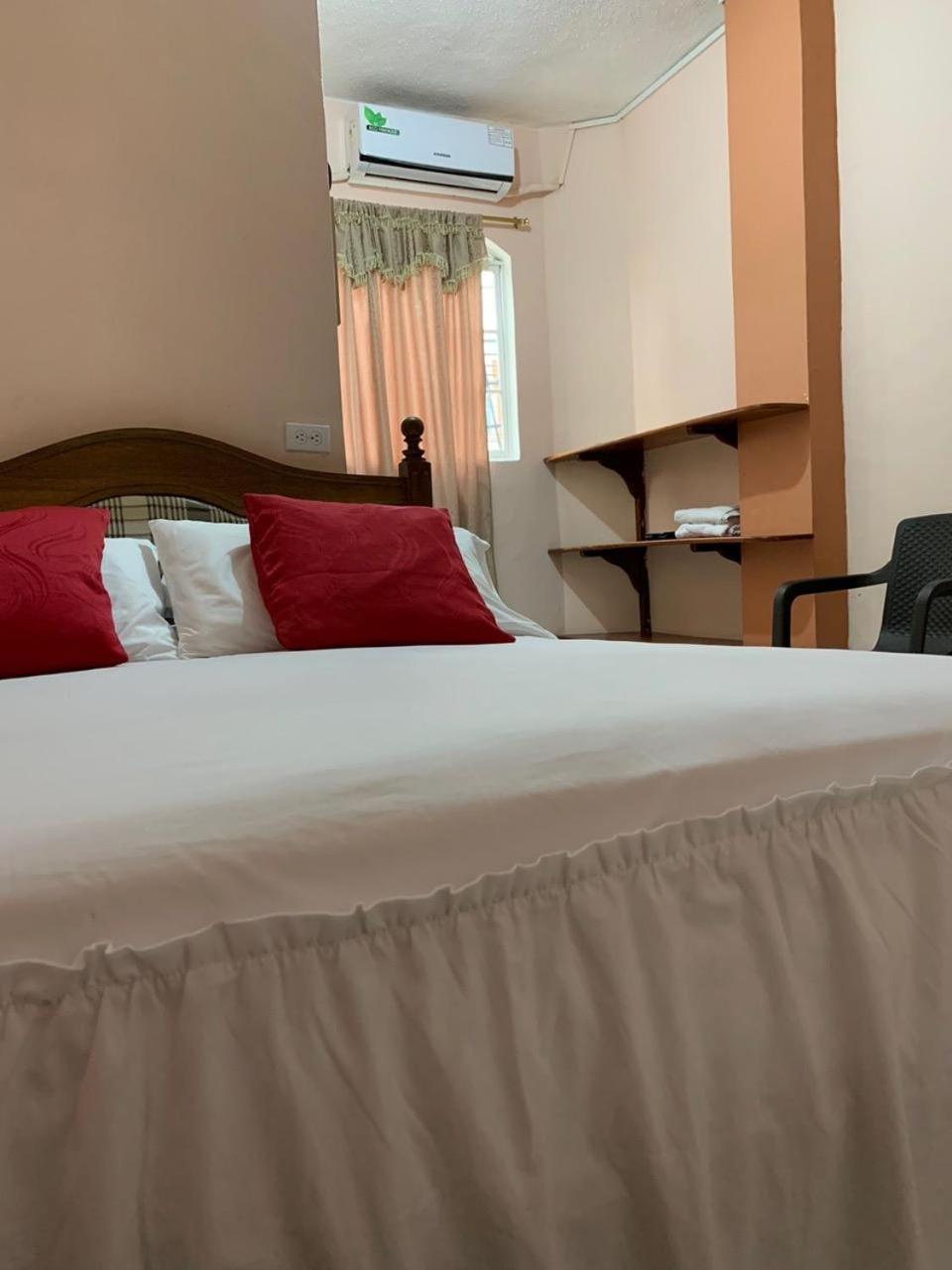 Hotel La Barca Atacames Zewnętrze zdjęcie